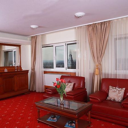 Hotel Moldova Iasi Exterior foto