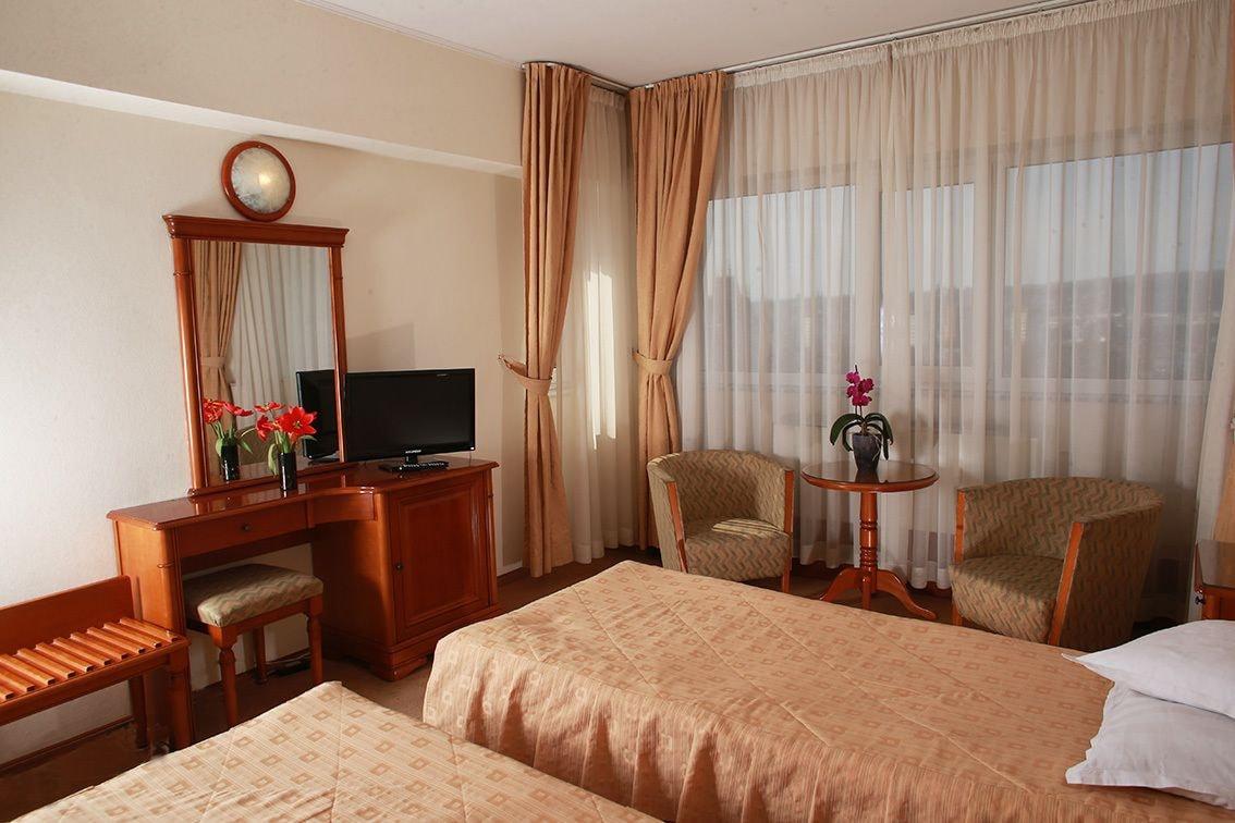 Hotel Moldova Iasi Exterior foto