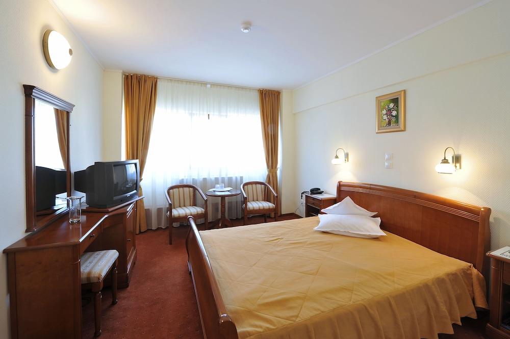 Hotel Moldova Iasi Exterior foto