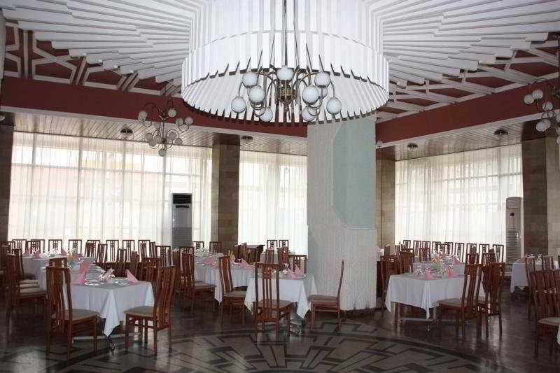 Hotel Moldova Iasi Exterior foto