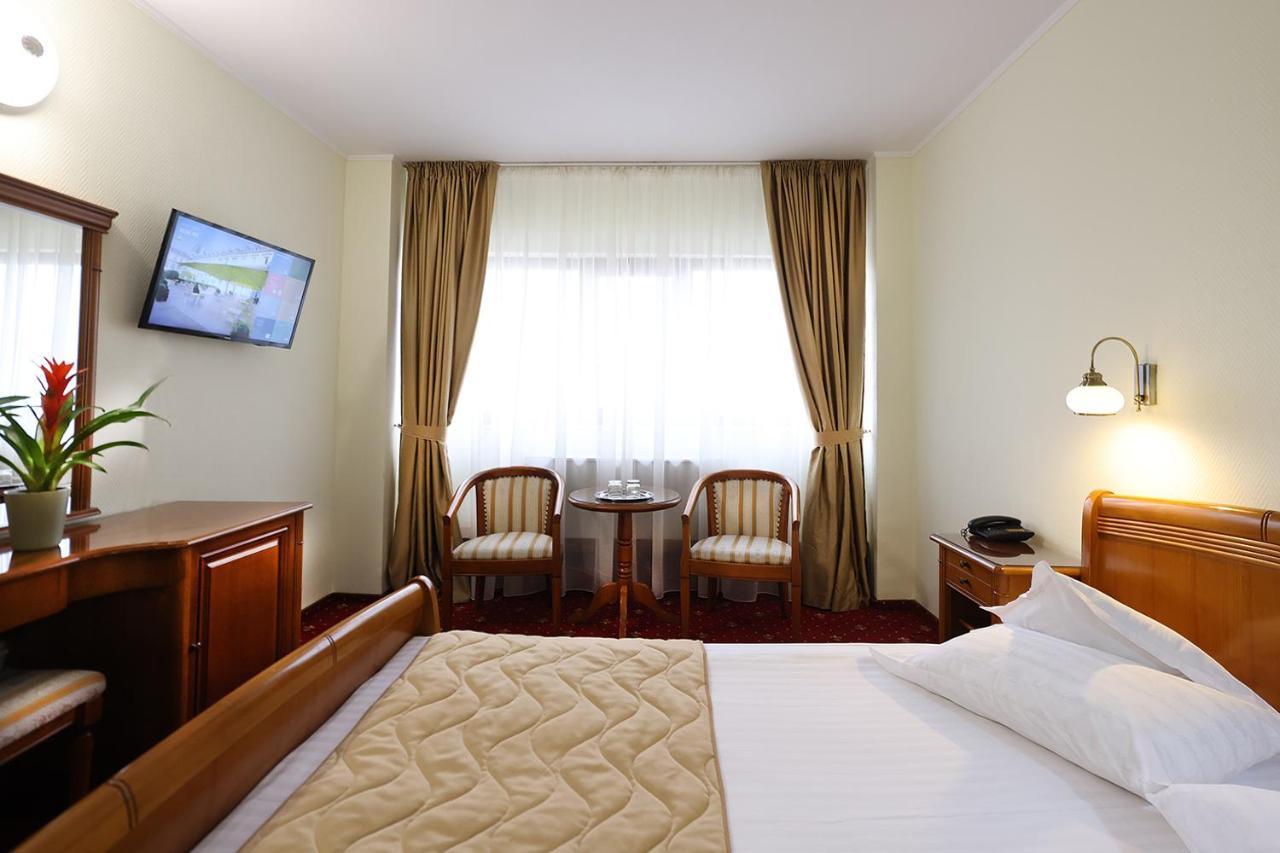 Hotel Moldova Iasi Exterior foto
