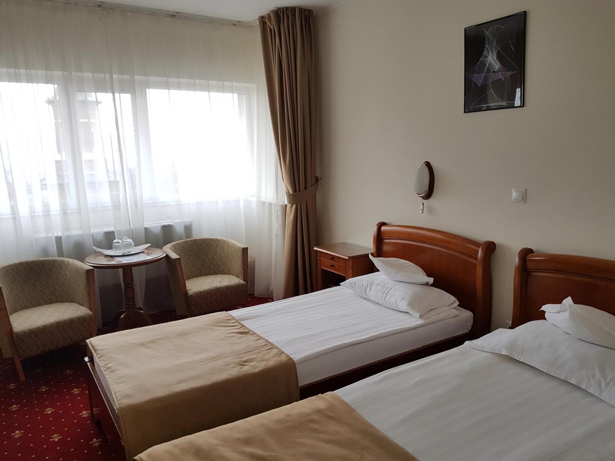 Hotel Moldova Iasi Exterior foto
