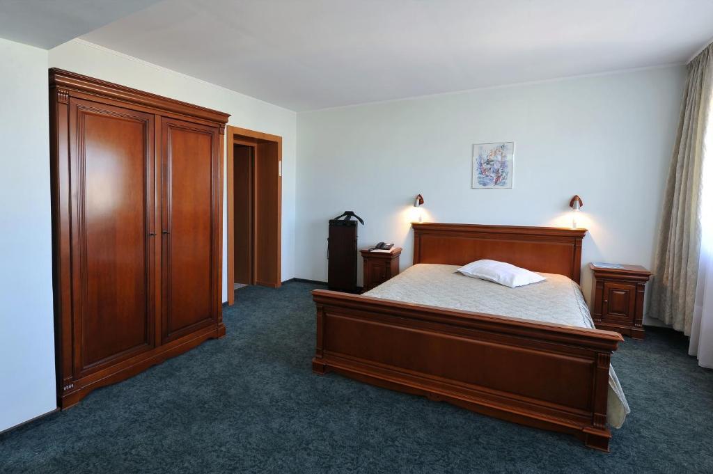 Hotel Moldova Iasi Cameră foto